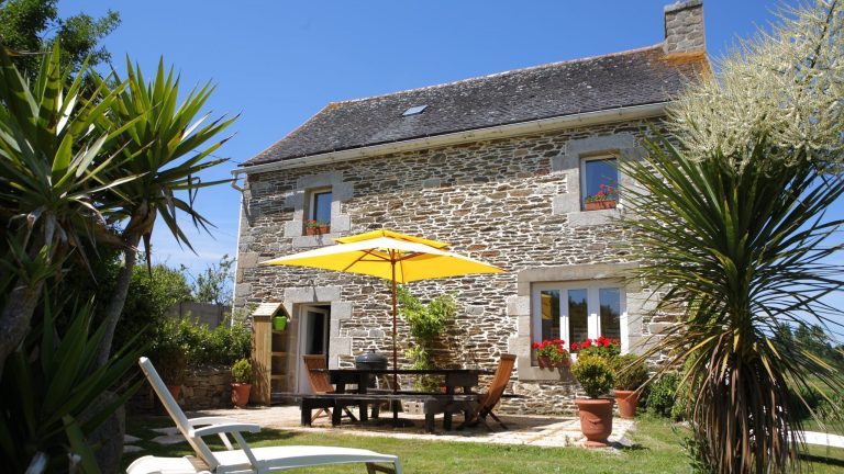 découvrez notre assurance échange de maison pour des vacances en toute sérénité. protégez votre logement et profitez pleinement de vos échanges entre particuliers.